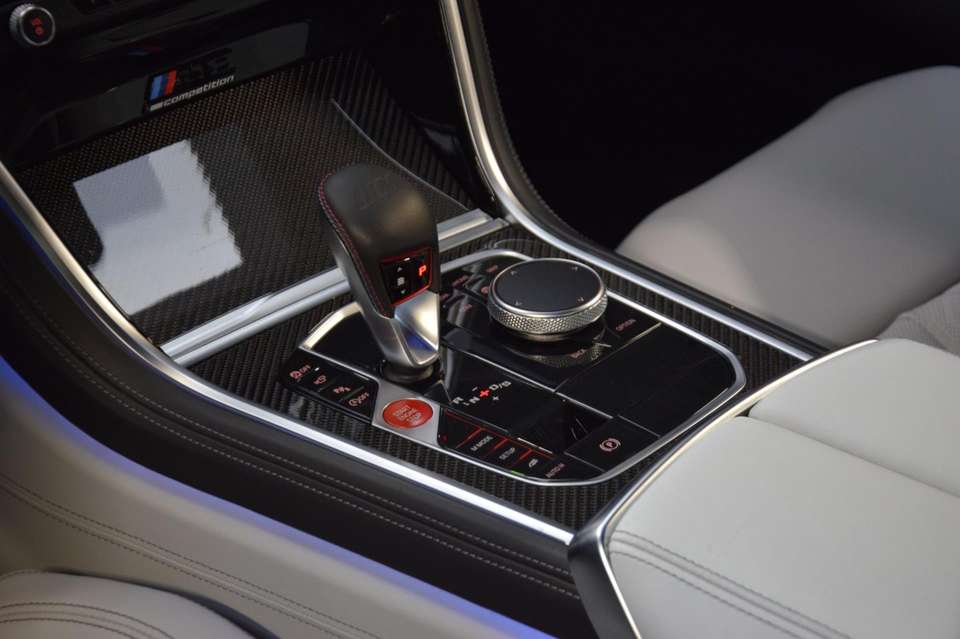 BMW M8 - Imagem 19
