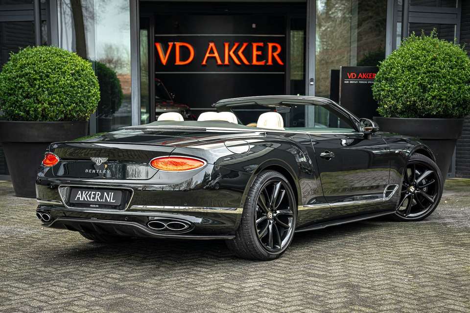 Bentley Continental GTC - Imagem 2