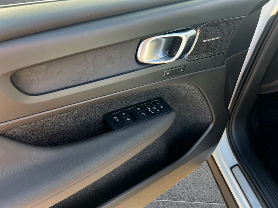 Car picture 10