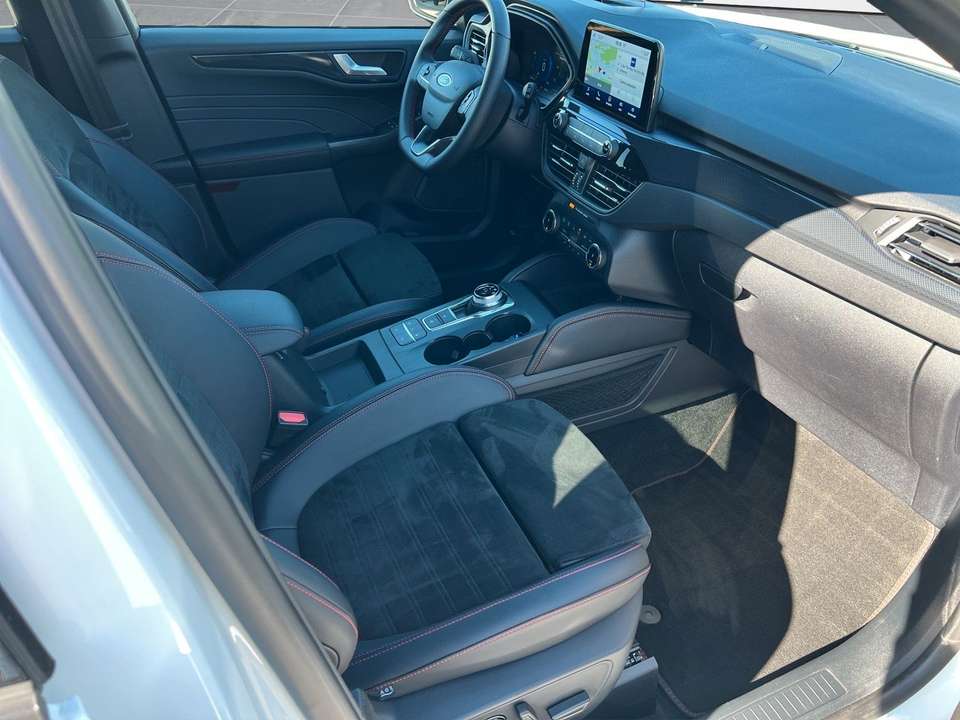 Ford Kuga - Imagem 11