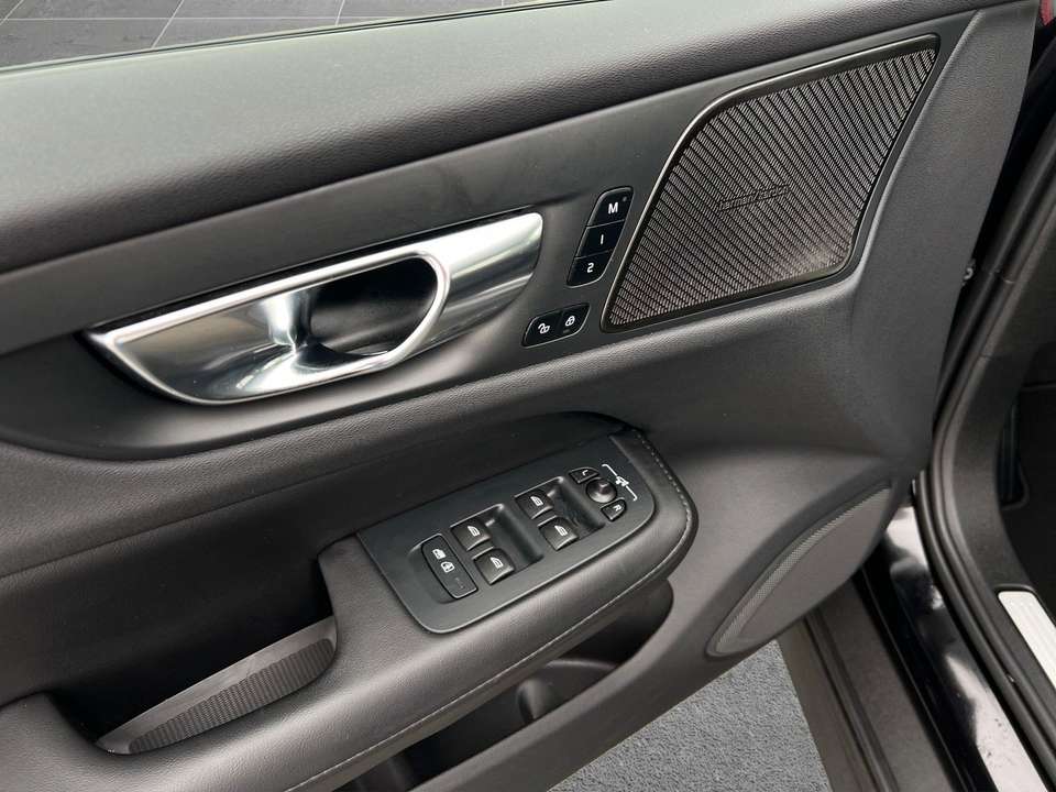 Car picture 9
