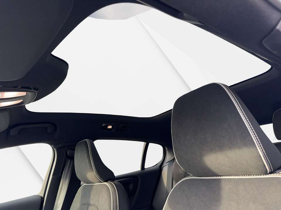 Volvo C40 - Imagem 12