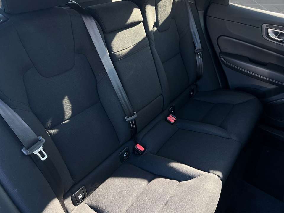 Volvo XC60 - Imagem 12