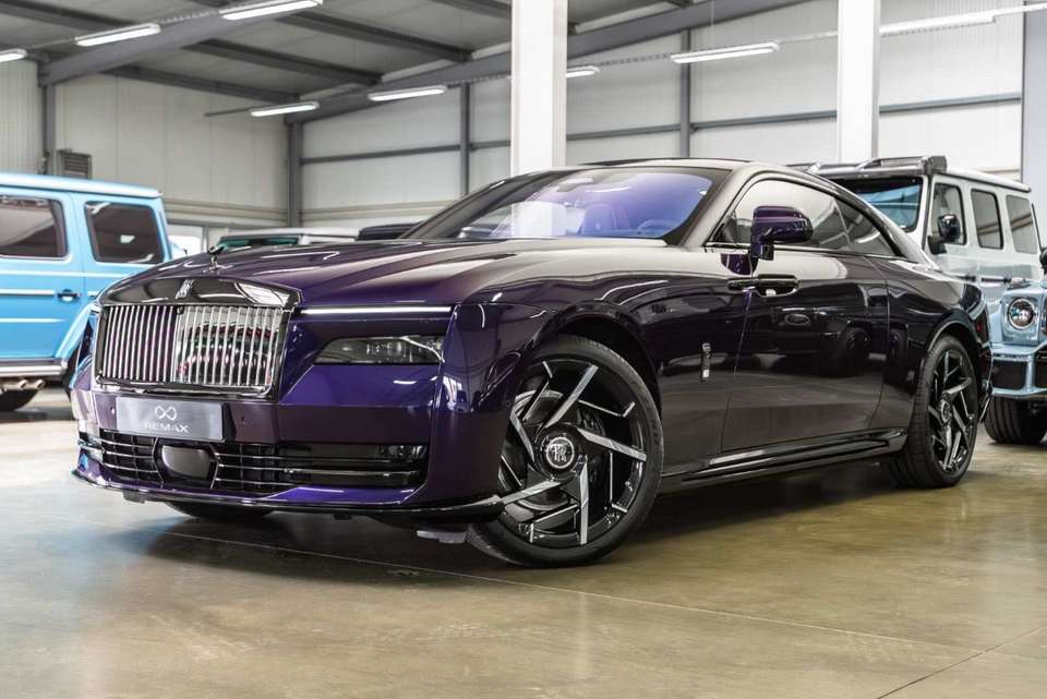 Rolls-Royce Spectre - Imagem 7