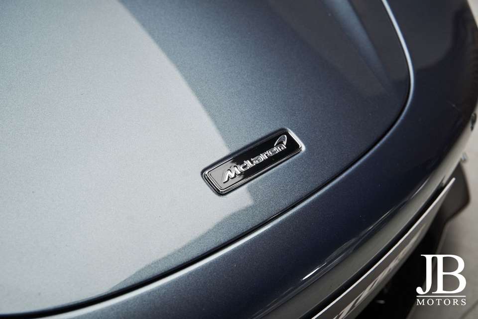 McLaren 720S - Imagem 8