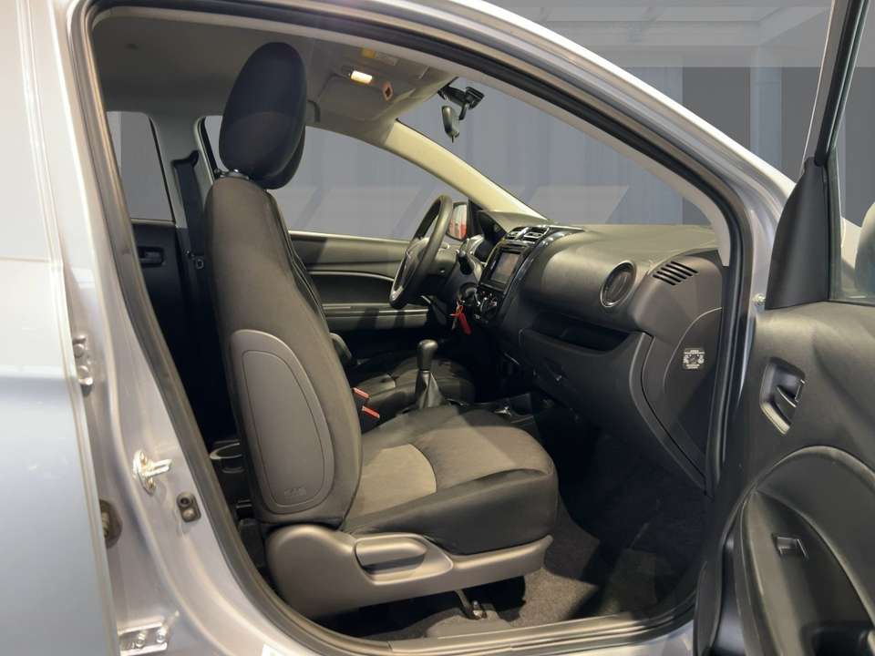 Car picture 9
