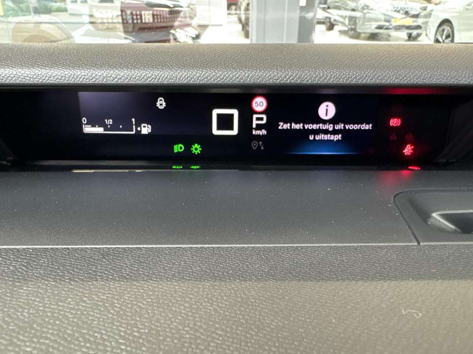Car picture 11