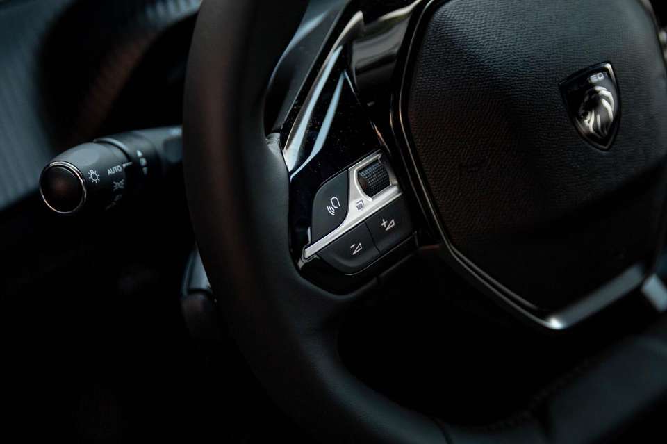 Peugeot 2008 - Imagem 9