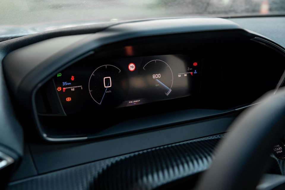 Peugeot 2008 - Imagem 10