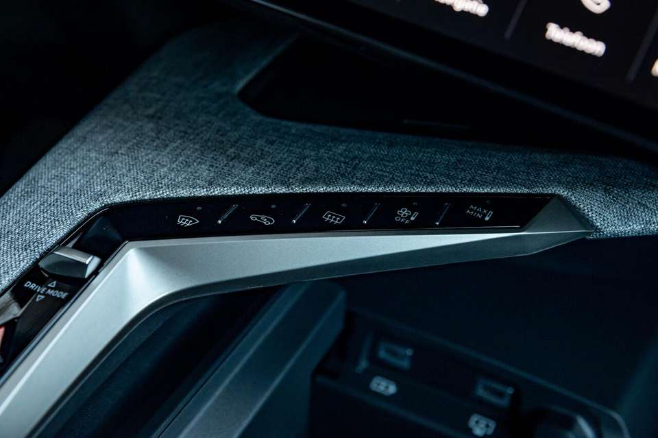 Car picture 9