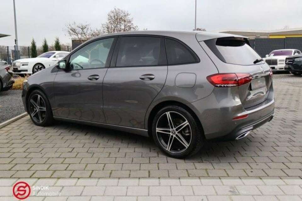 Car picture 8