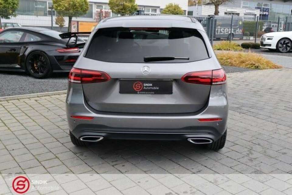 Car picture 10
