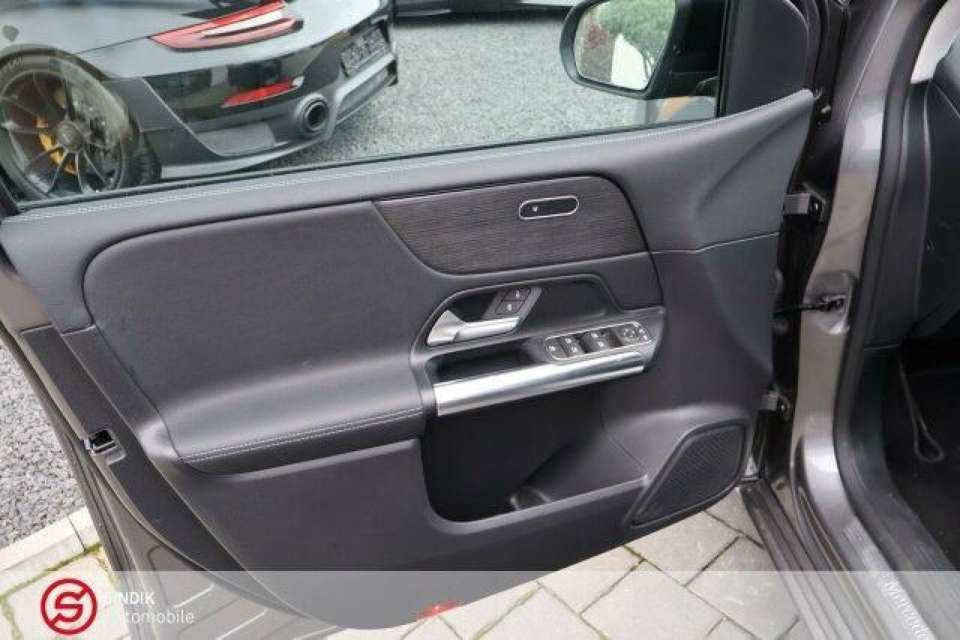 Car picture 13