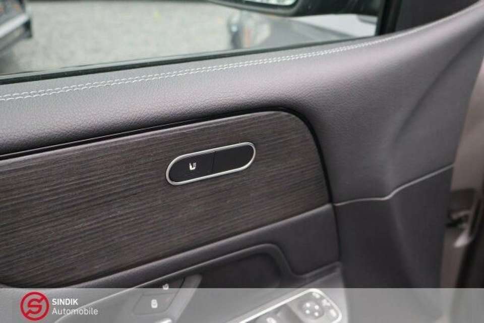 Car picture 14