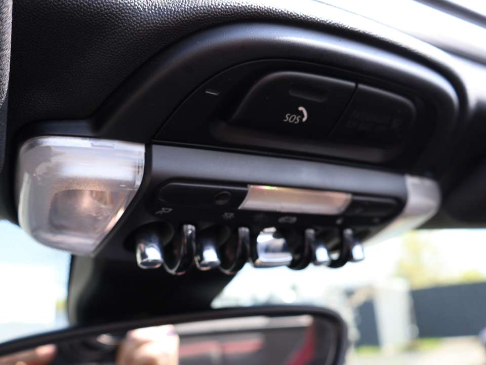 MINI John Cooper Works Cabrio - Imagem 14