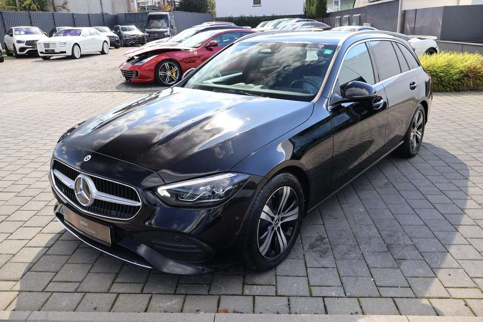 Mercedes-Benz C 200 - Imagem 7