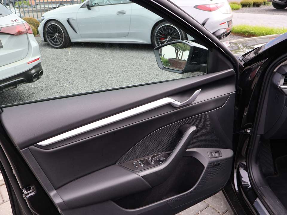 Car picture 11