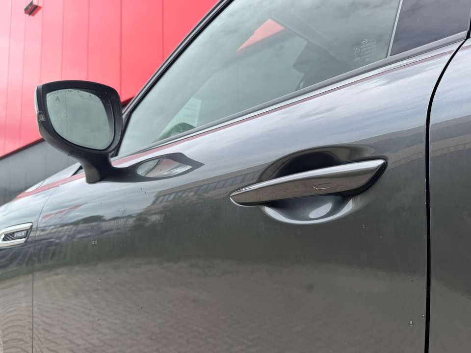 Car picture 11