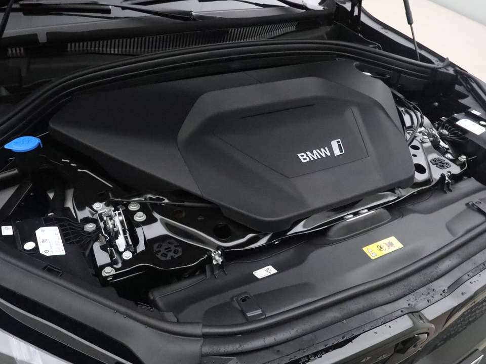 BMW iX2 - Imagem 4
