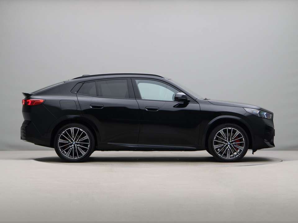 BMW iX2 - Imagem 8