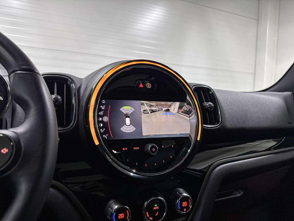 MINI Cooper SE Countryman - Imagem 14