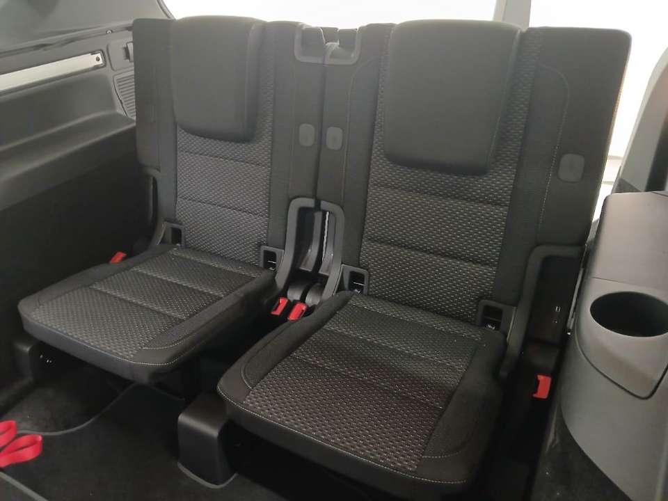 Car picture 9