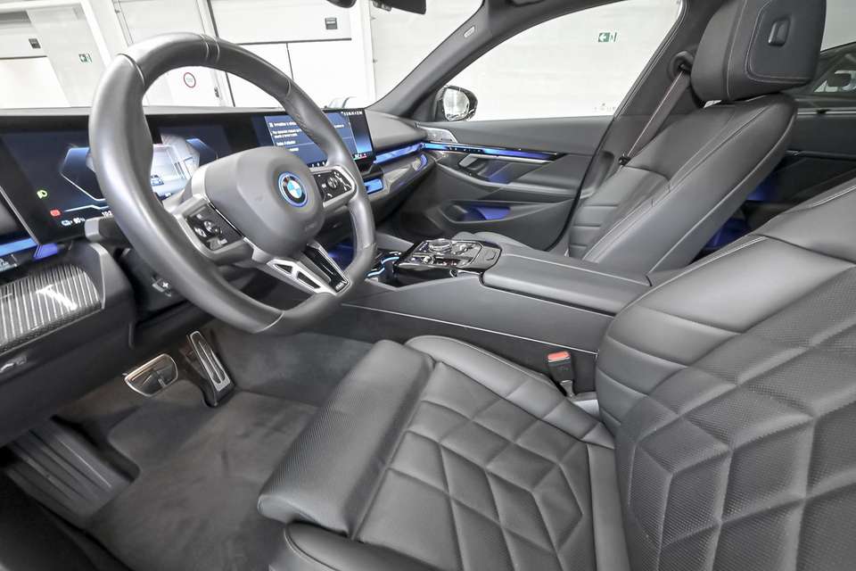 Car picture 6