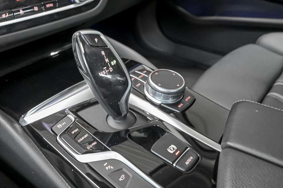 BMW 518 - Imagem 11