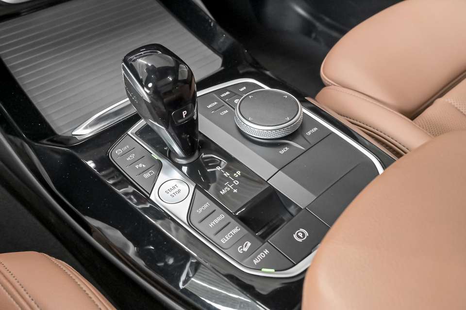 Car picture 11