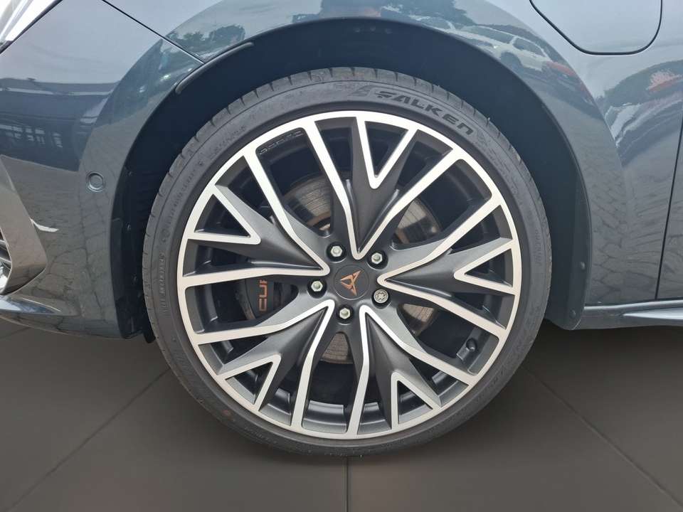 CUPRA Leon - Imagem 6