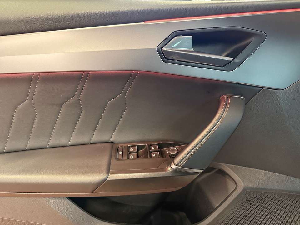 CUPRA Leon - Imagem 12