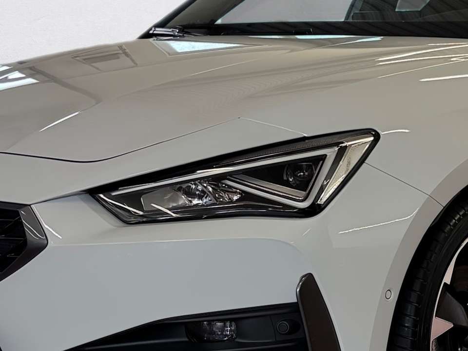 CUPRA Leon - Imagem 13