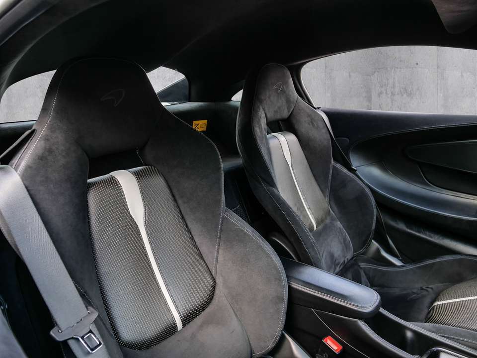 Car picture 15