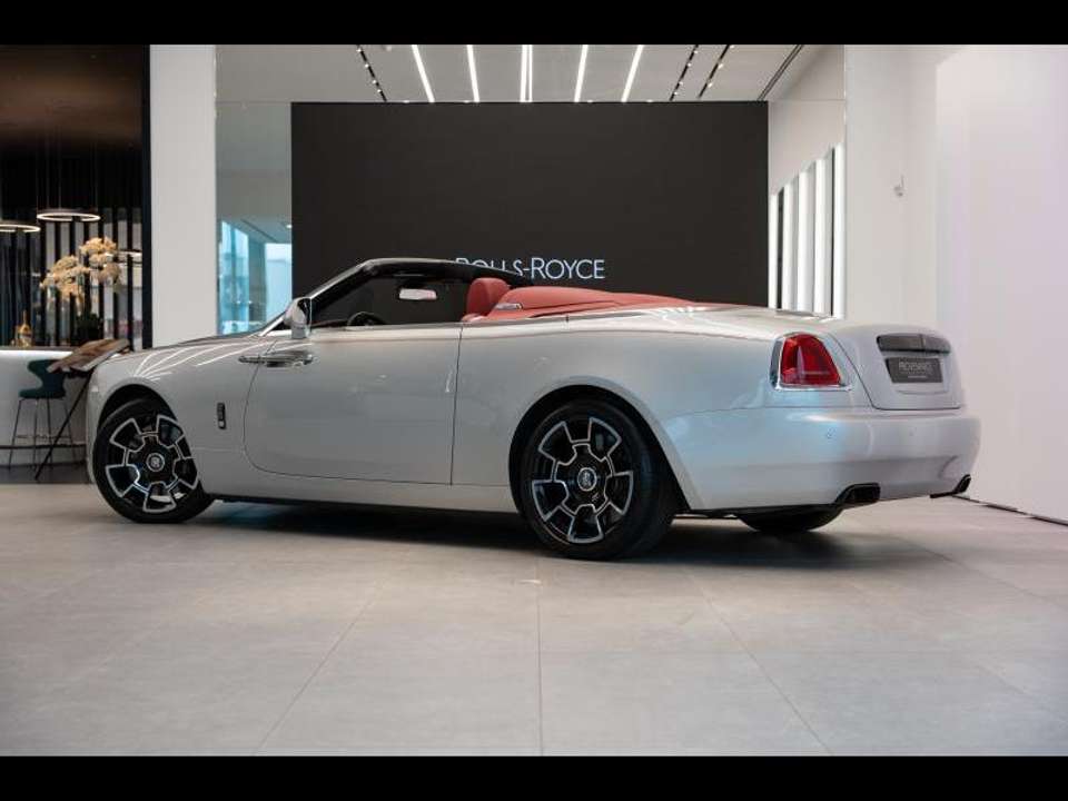 Rolls-Royce Dawn - Imagem 5