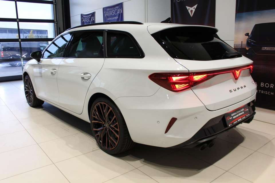 CUPRA Leon - Imagem 2