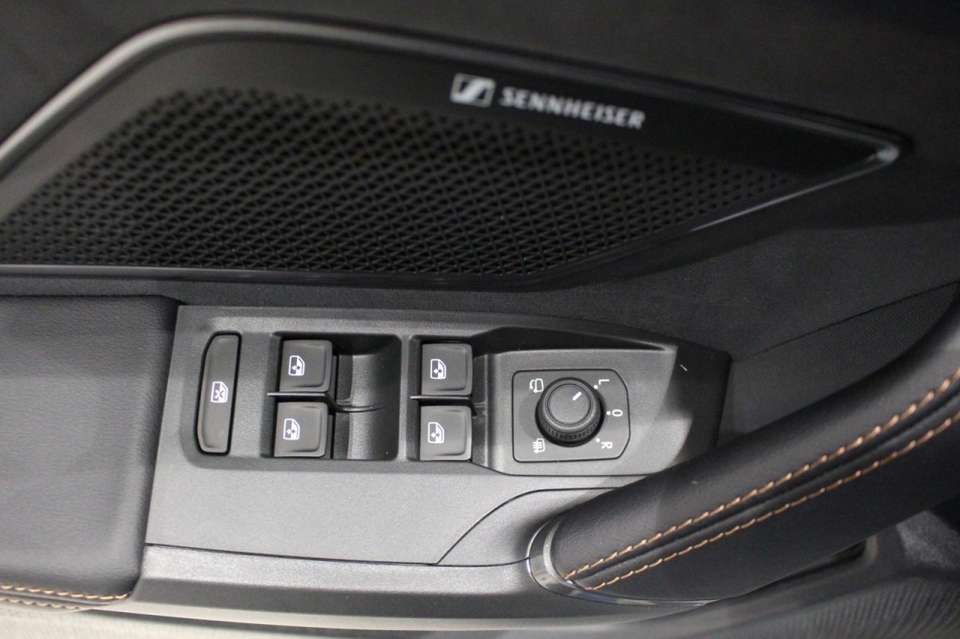CUPRA Leon - Imagem 10