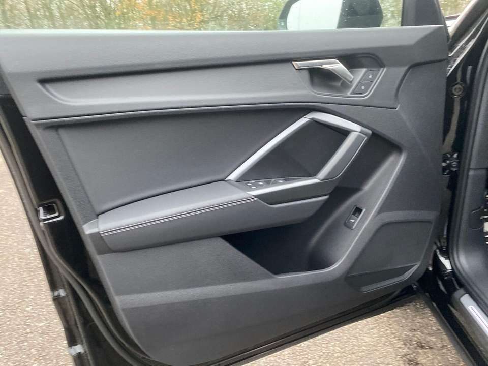 Car picture 6