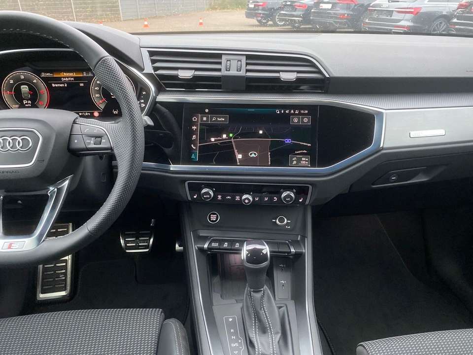 Car picture 10