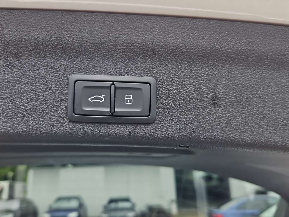 Car picture 14