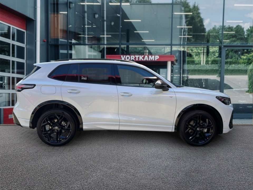 Car picture 4