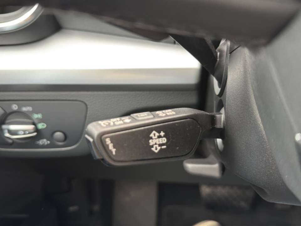 Car picture 18