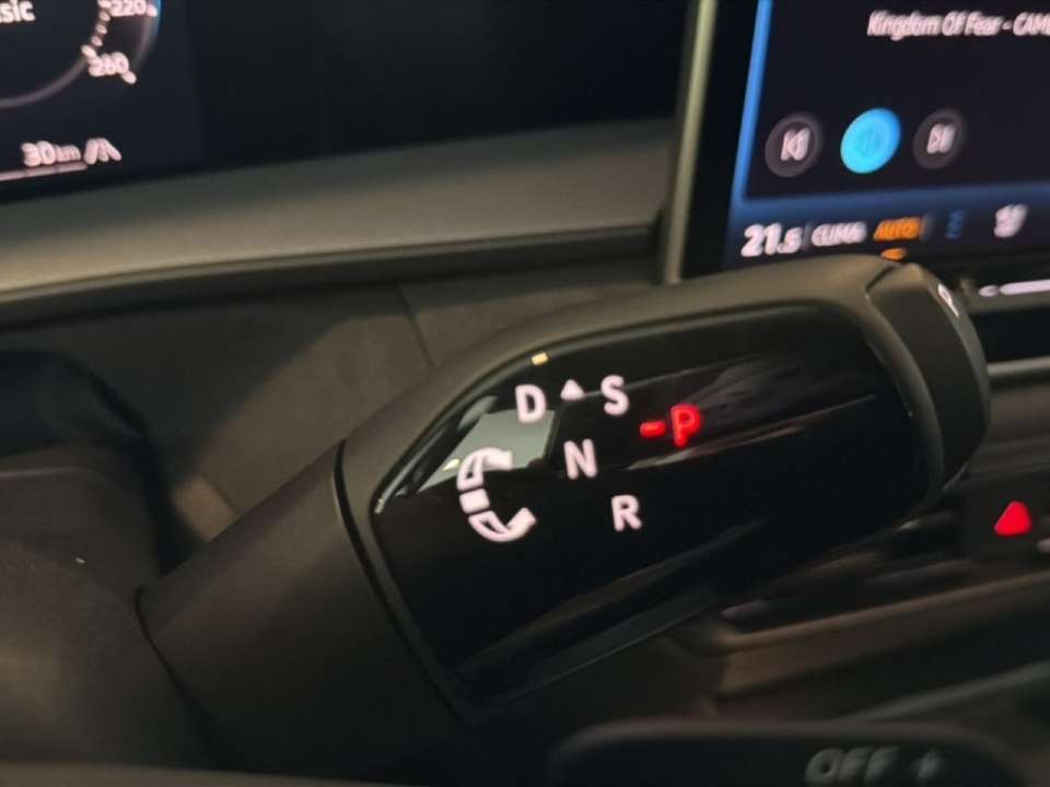 Car picture 18
