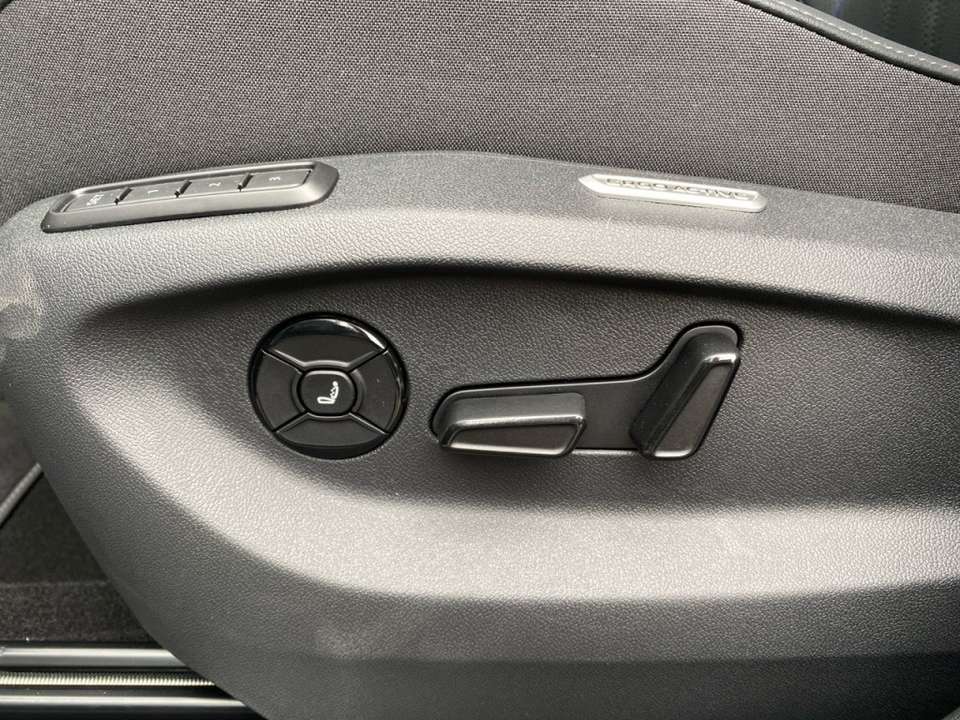 Car picture 17
