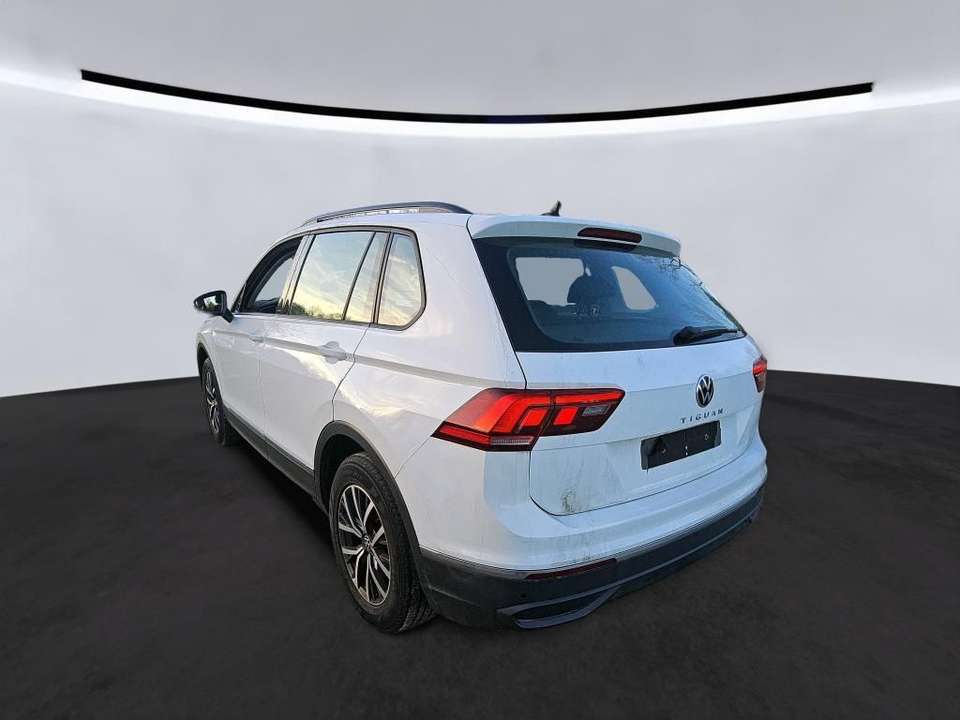 Car picture 3