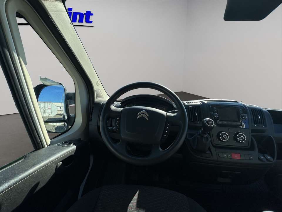 Car picture 11