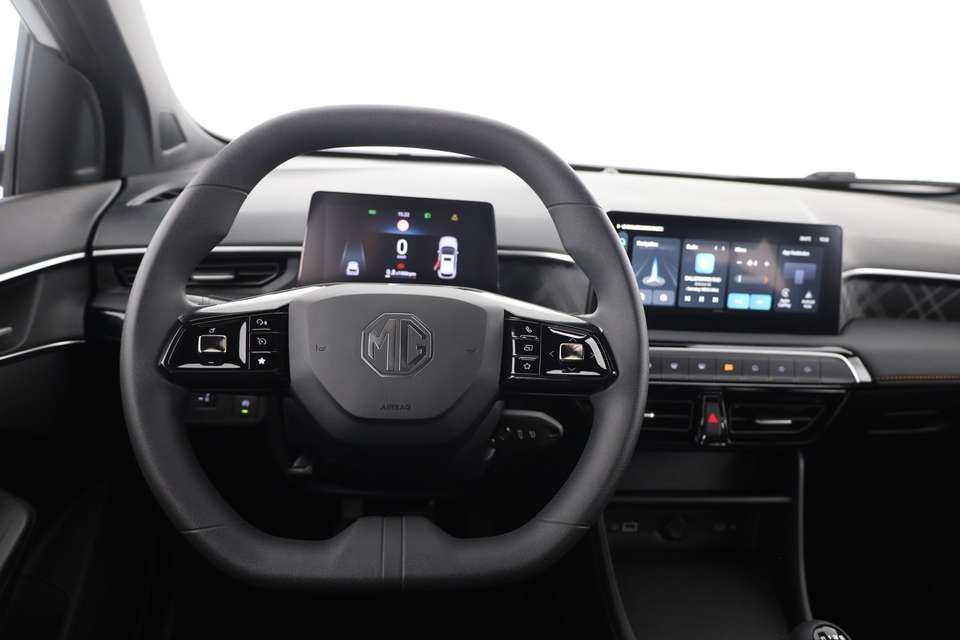 Car picture 11
