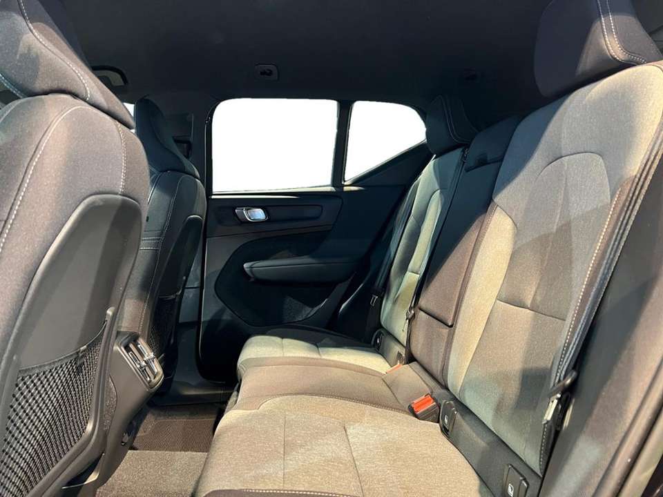 Volvo XC40 - Imagem 8