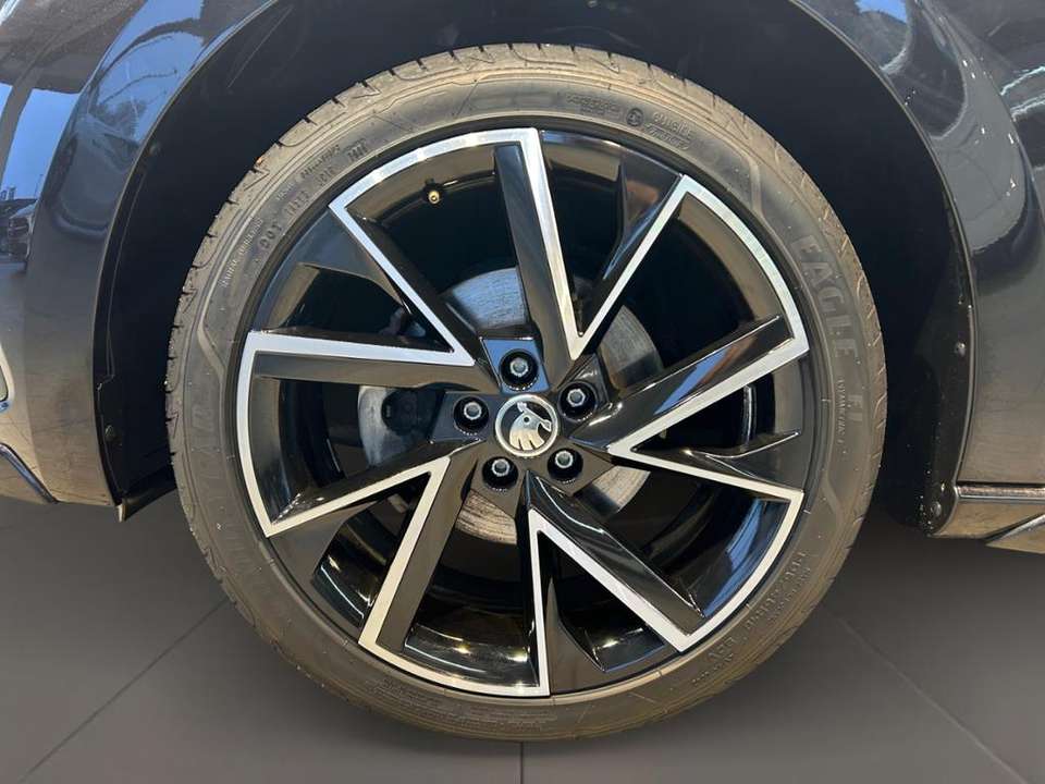 Skoda Scala - Imagem 9