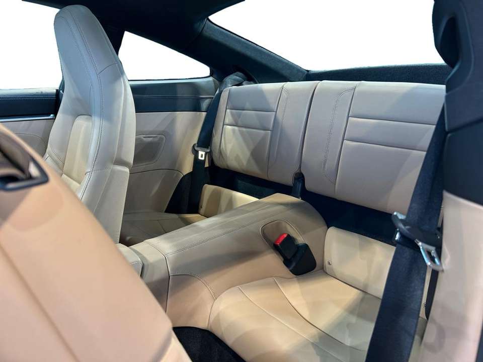 Car picture 11