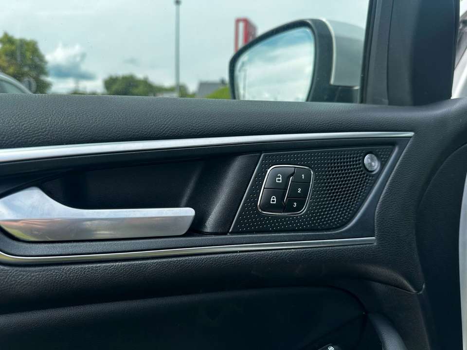 Car picture 9